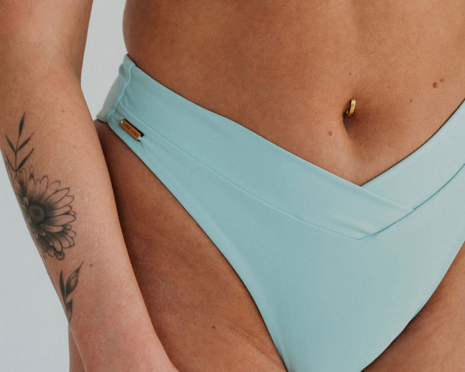 Charlie Criss-Cross Bottoms
